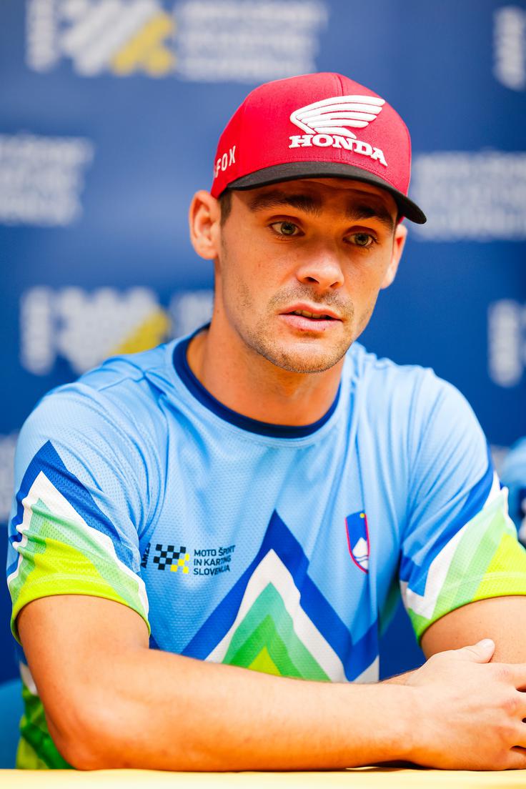Tim Gajser je spregovoril o težkih trenutkih po poškodbi, ko je moral na operacijo, kar mu je vzelo štiri mesece. | Foto: Aleš Fevžer