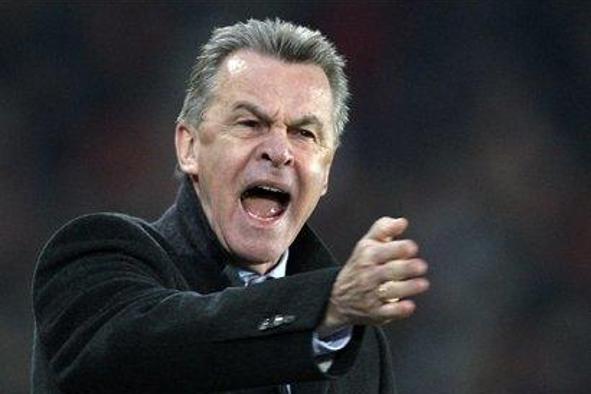 Hitzfeld podpisal pogodbo s Švicarji