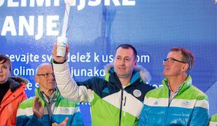 Prižgali slovensko olimpijsko baklo, ki bo obiskala osem slovenskih krajev