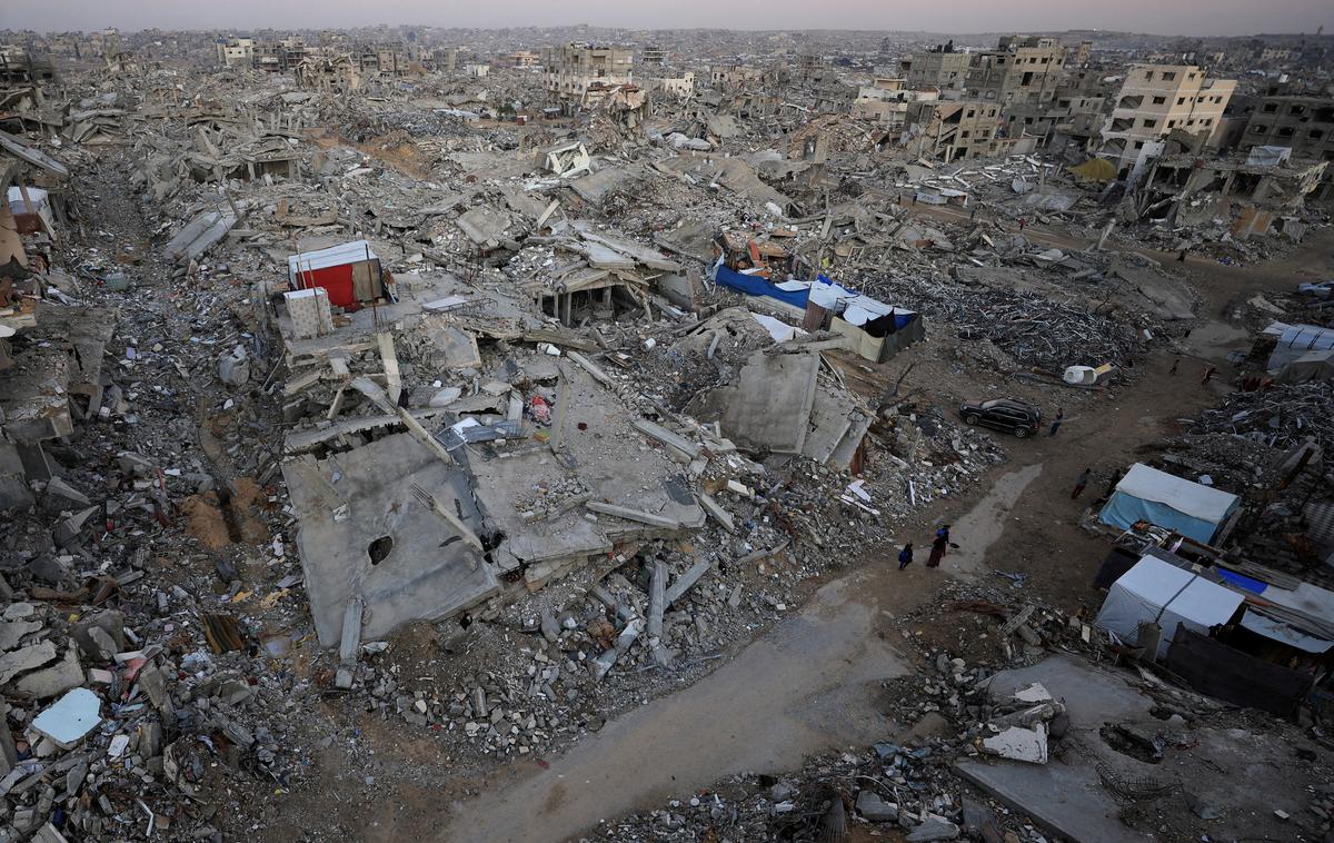 Gaza | Poleg vzpostavitve mednarodnih stabilizacijskih sil osnutek resolucije odpira tudi možnost palestinske države, vendar temu odločno nasprotuje Izrael, piše BBC. | Foto Reuters