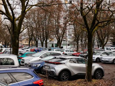Iniciativa za Štepanjsko naselje s tožbo proti MOL