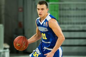 Sixt z novo zmago na vrhu, Šiško drugič zapored MVP, Hopsi razbili Laščane