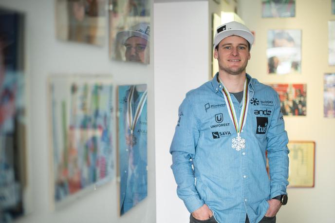 Tim Mastnak | Tim Mastnak, svetovni podprvak v deskanju upa, da mu bo srebrna medalja s svetovnega prvenstva pomagala na poti do zaposlitve v javni upravi. | Foto Anže Petkovšek/Sportida