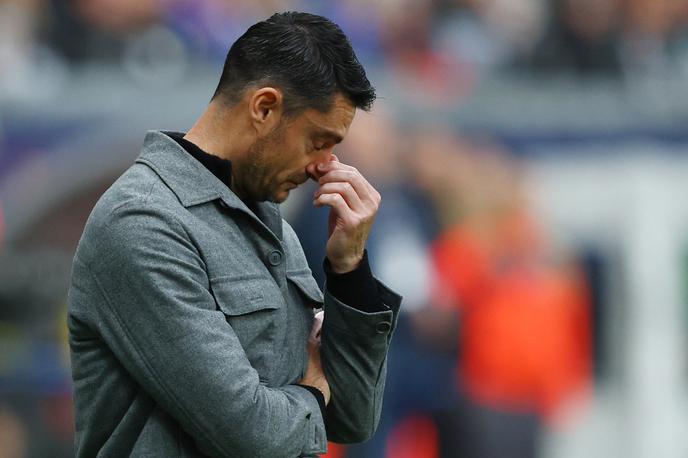 Albert Riera | Albert Riera je bil razočaran nad igralci in sodniško ekipo. | Foto Reuters