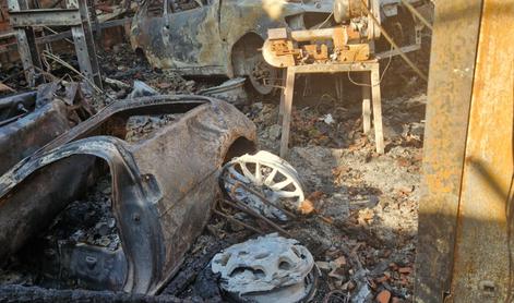 Tri dni po požaru na Vrhniki: žalostni prizori, velika škoda, pomoč že zbirajo #video