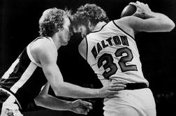 Umrl nekdanji zvezdnik NBA Bill Walton