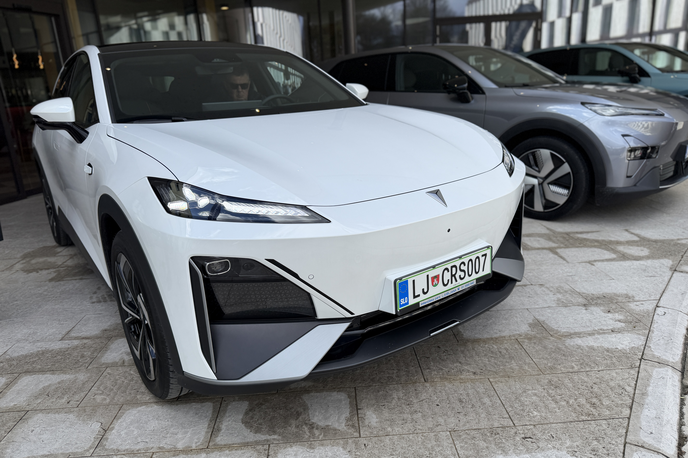 Changan | Najnovejša Changanova avtomobila sta električna modela deepal 05 in deepal 07 (ta prihaja tudi kot priključni hibrid), prodajno še pomembnejši pa bodo starejši bencinsko gnani križanci in SUV-ji. | Foto Gregor Pavšič