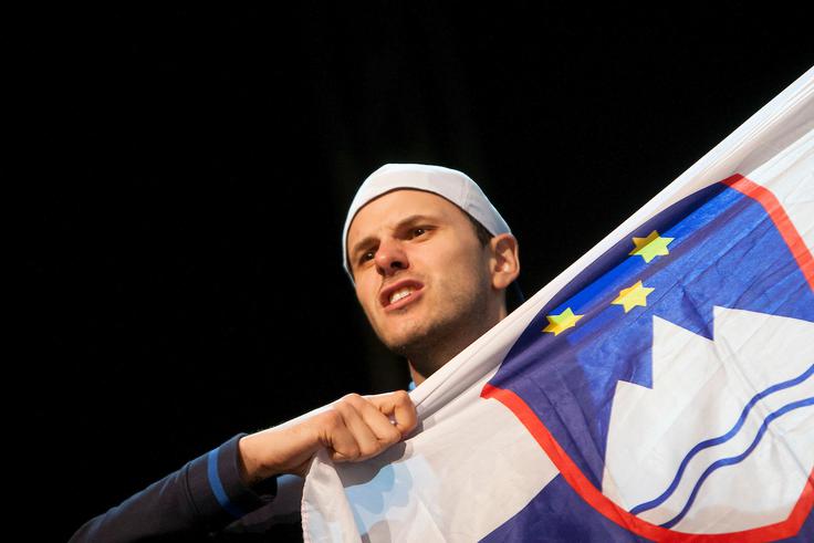 "Po eni strani bi z veseljem pomagal, vendar ne vem, ali se bo takšen projekt sploh zgodil," pravi Nachbar o pomoči košarkarski Olimpiji. | Foto: Vid Ponikvar
