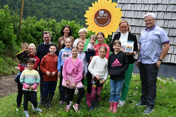 Sejemo sončno prihodnost | Foto: Slovenske železnice