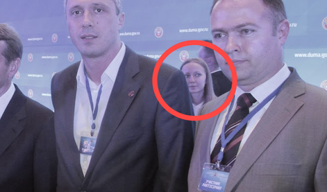 Skrivnostna mladenka, ki jo je najel Vladimir Putin: za koga dela v resnici?