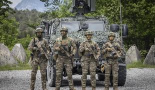Slovenska vojska v Kopru: na ogled bodo postavili vozilo patria 8x8 XP in vozilo JLTV 4X4
