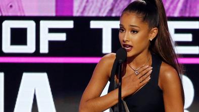 Ariana Grande tik pred Grammyji obtožena plagiatorstva #video
