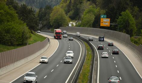 Na dolenjski avtocesti postavili dva nova radarja