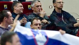 Peter Vilfan: Levi ali desni. Vseeno. Rešite Olimpijo!