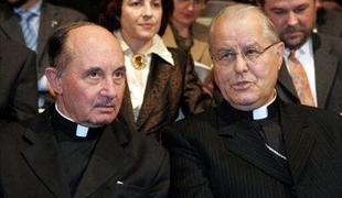 Slovenski škofje začeli obisk ad limina v Vatikanu