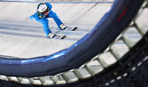 Trije Slovenci med 10, najboljši Peter Prevc