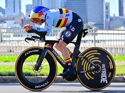Remco Evenepoel do zgodovinskega dosežka. To ni uspelo še nikomur!