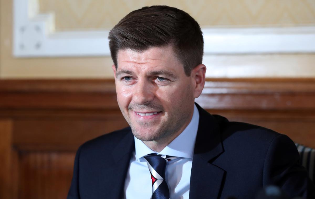 Steven Gerrard | Foto Reuters