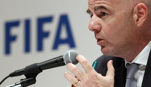 Infantino misli resno, Fifa poslovala z izgubo