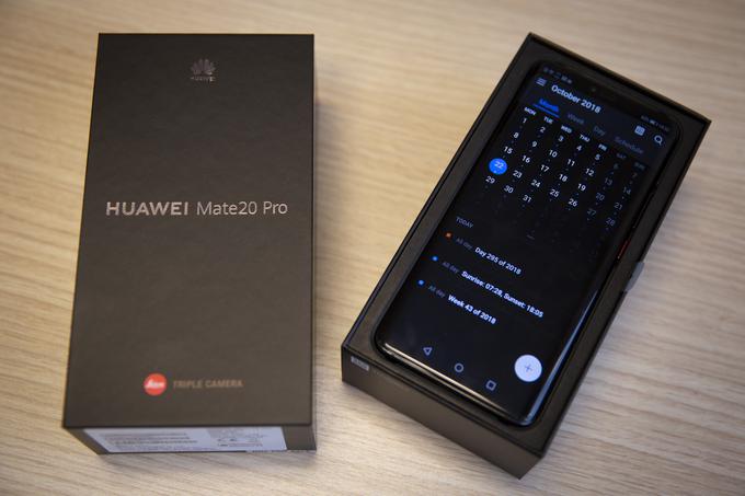 Naslednike pametnih telefonov serije Mate 20 (na sliki Huawei Mate 20 Pro), serijo Mate 30, pričakujemo sredi jeseni. | Foto: Bojan Puhek
