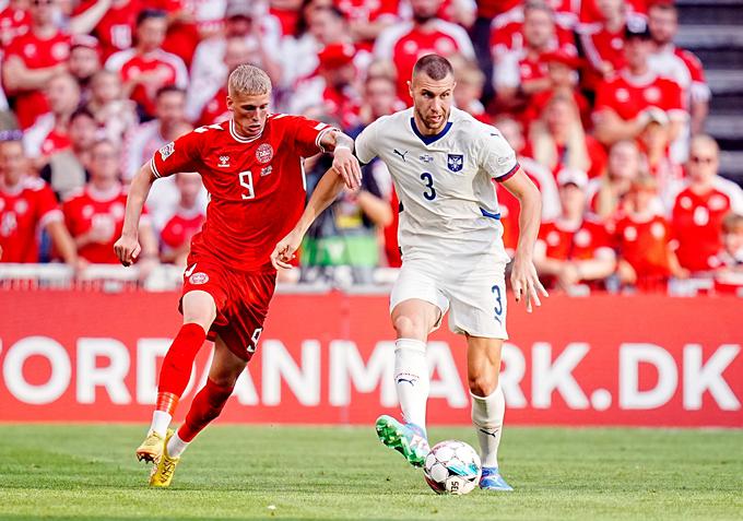 Srbija je na Danskem izgubila z 0:2. | Foto: Reuters