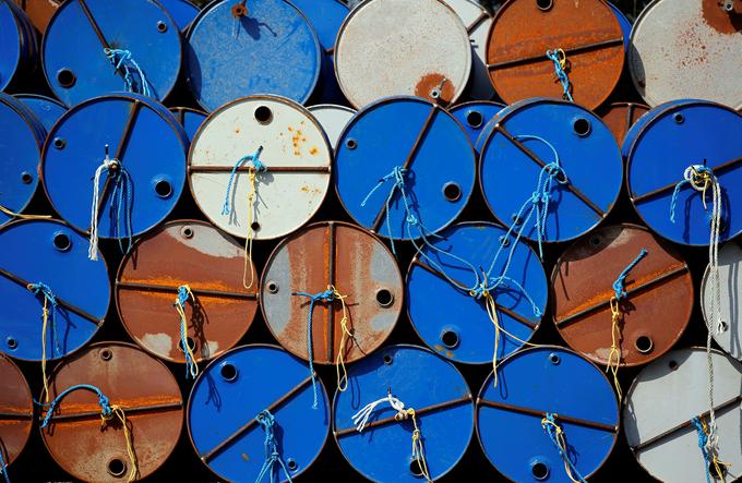 ''Trenutni padec cen nafte je v prvi vrsti posledica odločitve Rusije in Savdske Arabije.'' | Foto: Reuters