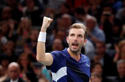 Benneteau presenetil Čilića, Sock kot zadnji v polfinale pariškega mastersa