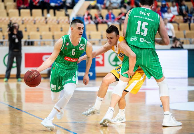 Verjame, da se bo Olimpija bolj uigrala, zdaj ko ne igra več v treh tekmovanjih. | Foto: Vid Ponikvar