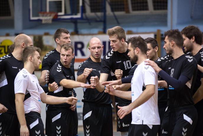 Kamničani in Ljubljančani do nove zmage, Salonit vstal od mrtvih