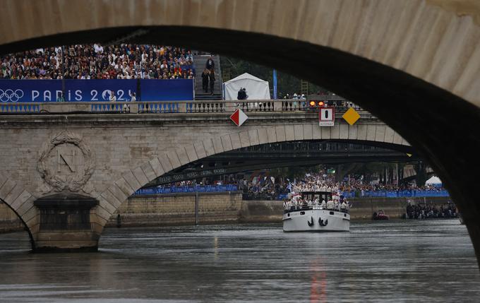 Po reki Seni | Foto: Reuters