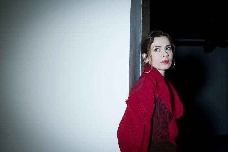 "Pri oblikovanju nakita mi je postalo dolgčas. Moj namen ni bil ves čas delati enakih stvari, kot oblikovalec si želiš ustvarjati na različnih poljih." | Foto: Ana Kovač