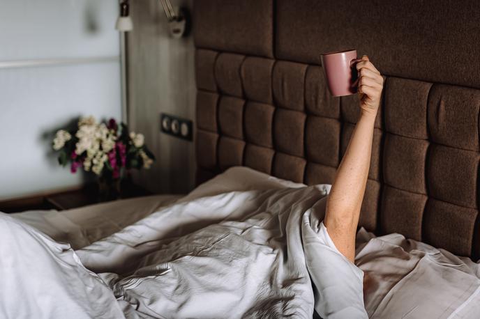 jutro, postelja, kava | Foto Shutterstock