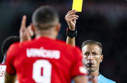 Novo pravilo glede rumenih kartonov?