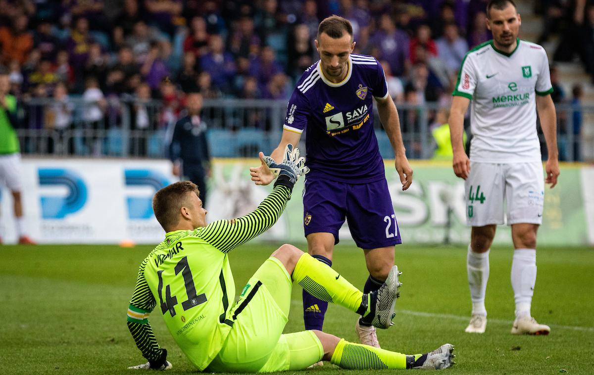 Maribor Olimpija | Maribor in Olimpija se bosta za točke vnovič pomerila šele prihodnje leto, 22. februarja, ko se bo začel spomladanski del. | Foto Blaž Weindorfer/Sportida