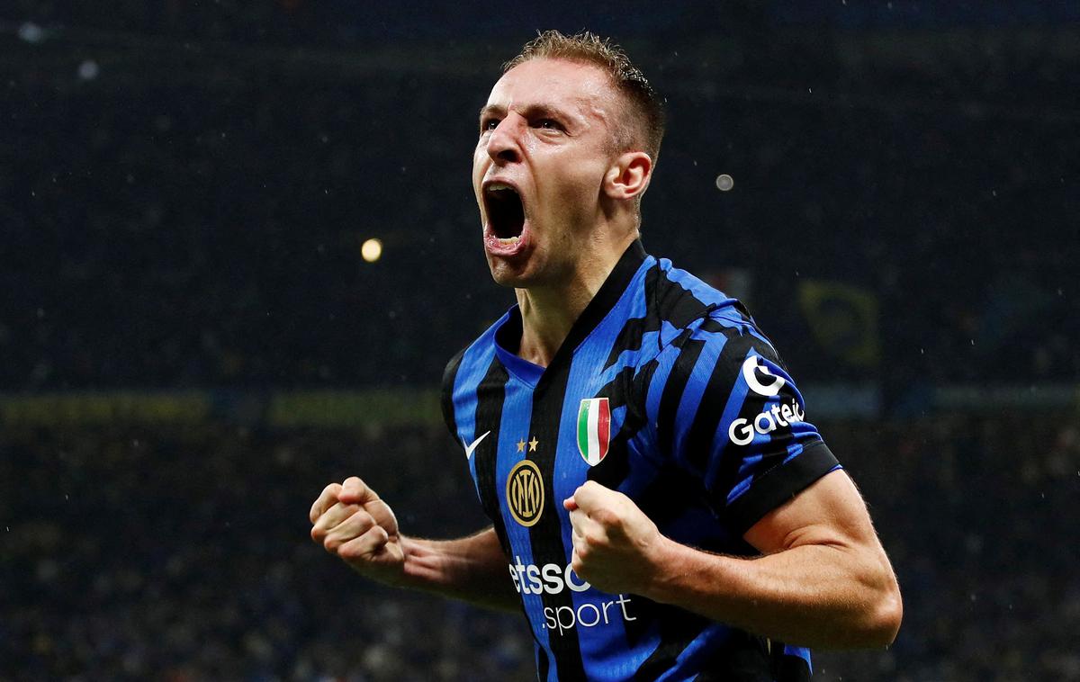 Davide Frattesi | Davide Frattesi je postavil končni rezultat 4:3. Zmagovalca je odločil v sodnikovem podaljšku tudi na letošnjem gostovanju v Münchnu. | Foto Reuters