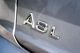BMW M5 in Audi A8 L