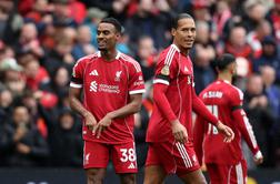 V živo: Mestni derbi Liverpoolu, Bijol začenja na klopi. Šeškovi kasneje gostijo Chelsea.