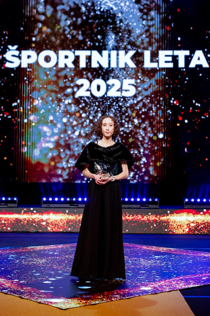 Med športnicami jo najbolj navdušuje Janja Garnbret. | Foto: Aleš Fevžer