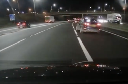 Zasilna guma? To se zgodi, če voznik z njo pretirava. #video