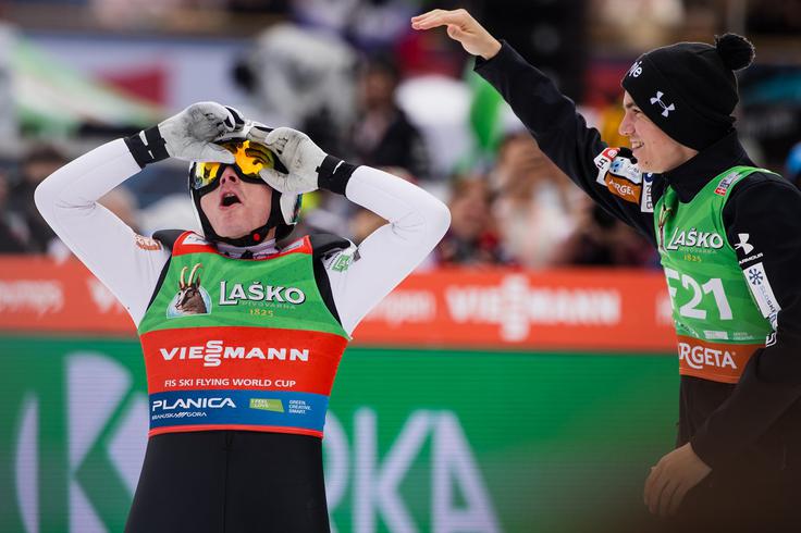 Domen Prevc ima dobro osnovo za olimpijsko sezono, o kateri razmišlja. | Foto: Grega Valančič