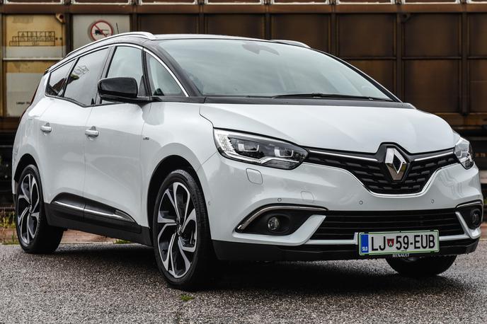 Renault grand scenic in ford s-max | Vse bolj glasne so govorice, da bo Renault ukinil šest modelov. | Foto Gašper Pirman