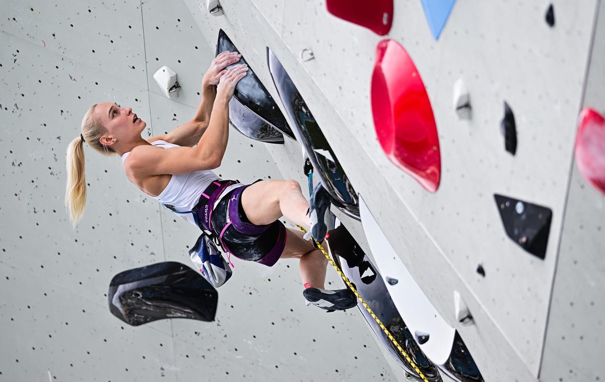 Janja Garnbret Koper 2024 | Janja Garnbret e bila v kvalifikacijah in polfinalu znova razred zase. | Foto www.alesfevzer.com