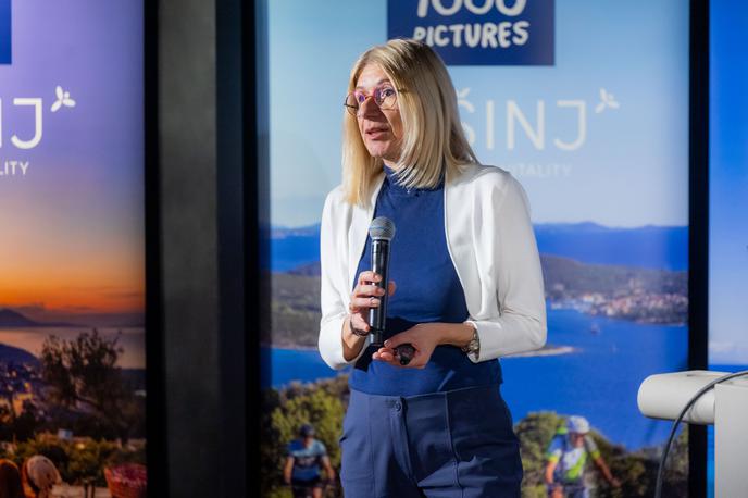Sanja Trajkov Komadina | "Zaradi ugodnih vetrov in toplega morja Lopari Camping Resort ponuja odlične pogoje za jadranje na deski – tako za začetnike kot za izkušene surferje," je izpostavila namestnica predsednice uprave družbe Lošinjska plovidba Turizem Sanja Trajkov Komadina.  | Foto Hrvaška turistična skupnost