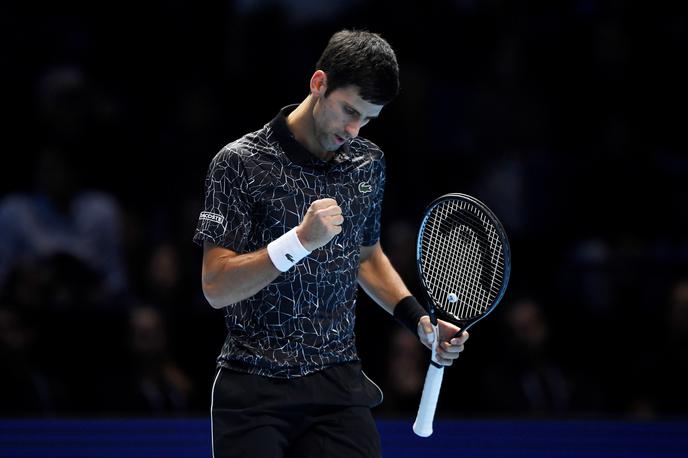 Novak Đoković | Novak Đoković se je brez večjih težav uvrstil v londonski finale. | Foto Reuters