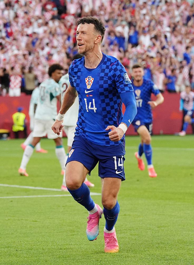 Ivan Perišić je v 53. minuti popeljal Hrvaško v vodstvo proti Portugalski. Nato je sledil razburljiv preobrat tekmeca. | Foto: Reuters