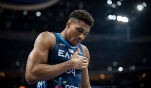 Slaba novica za Slovence, Grki po olimpijsko vozovnico tudi z Antetokounmpom