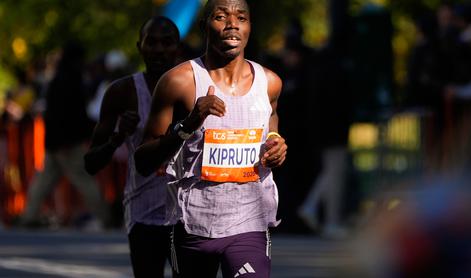 Na maratonu v New Yorku odločil fotofiniš, v ženski konkurenci nov rekord