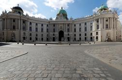 Zaradi bombnega preplaha izpraznili dunajsko palačo Hofburg