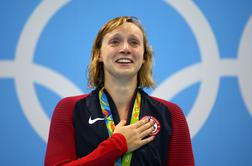 Katie Ledecky zlata z rekordom na 800 m kravl