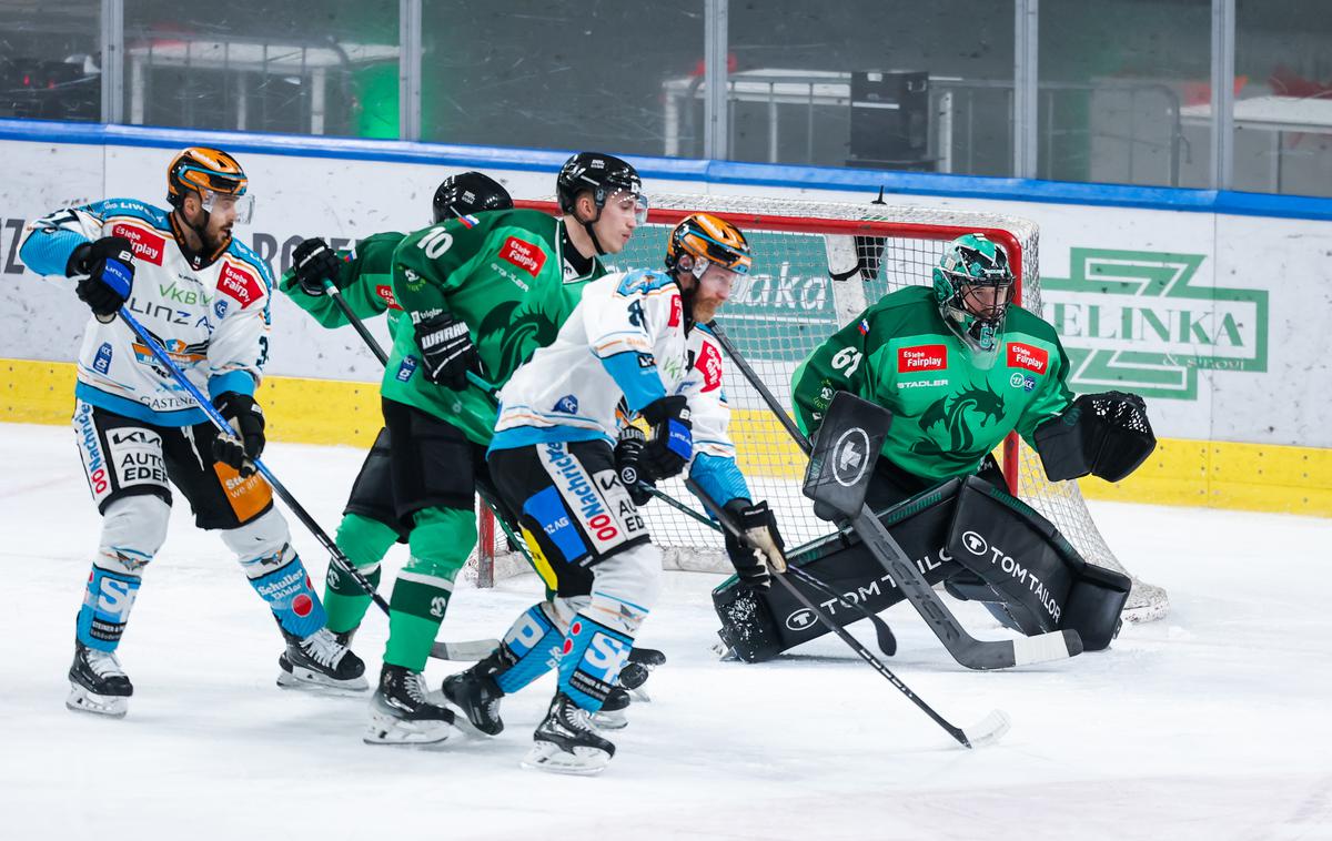 IceHL: HK Olimpija Ljubljana - Linz | Olimpija je po dolgem času premagala Linz. | Foto Aleš Fevžer